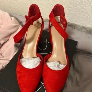 Source Unknown Striking Red Heels